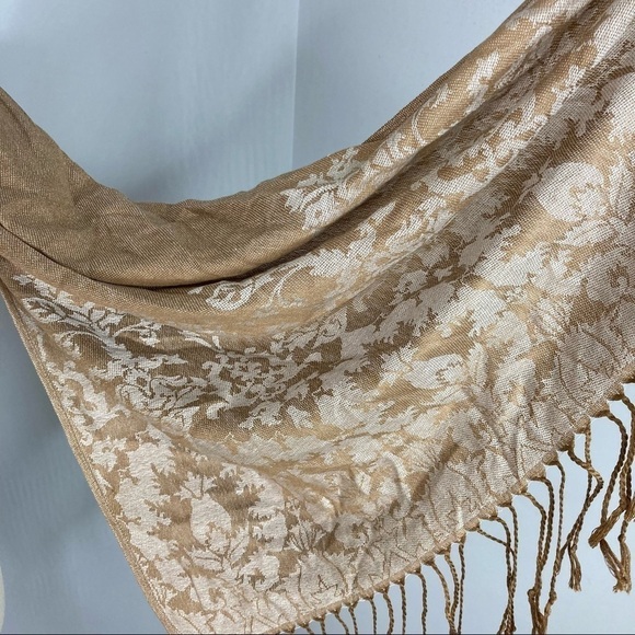 NWT Pashmire Brocade Floral Double Sided Scarf - Picture 3 of 6